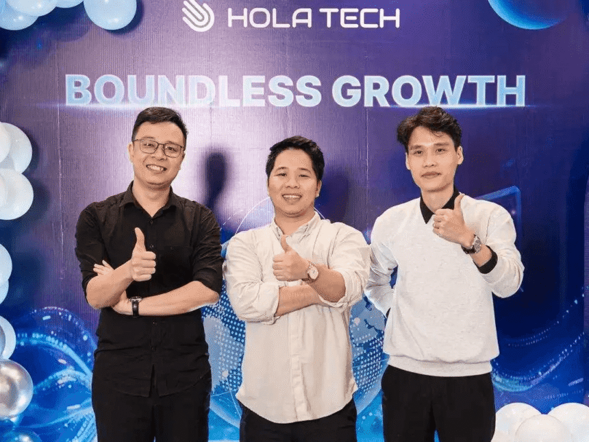 Hola Tech leadership at the Boundless Growth event